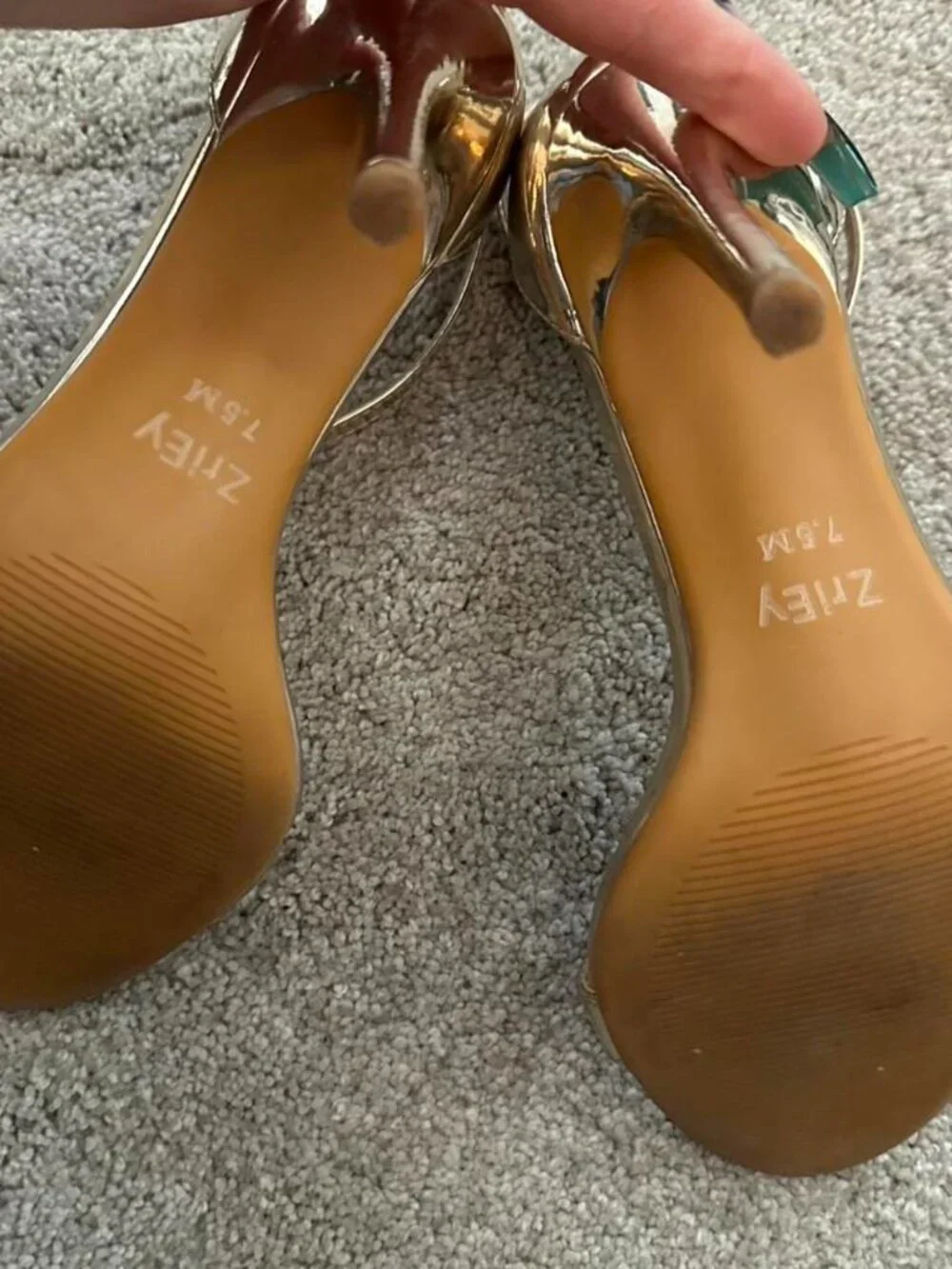 Women’S Best gold metallic